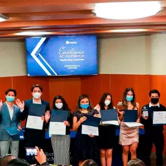 Estudiantes de PrepaTec Toluca galardonados en Ceremonia de Excelencia Académica