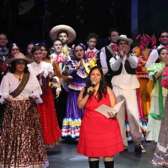 Baile folclórico de Jalisco en el espectáculo de Estampas de México del Tec Guadalajara.