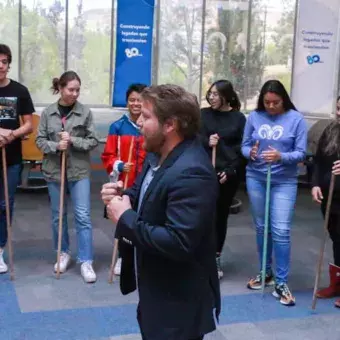 Estudiantes de HPLP en una de las actividades del programa de liderazgo