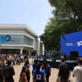 Celebración estudiantil del 80 aniversario del Tec.