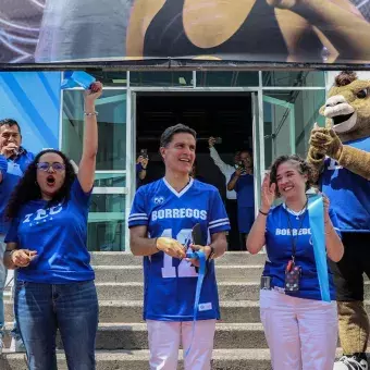 Corte de listón del nuevo gym de campus Querétaro