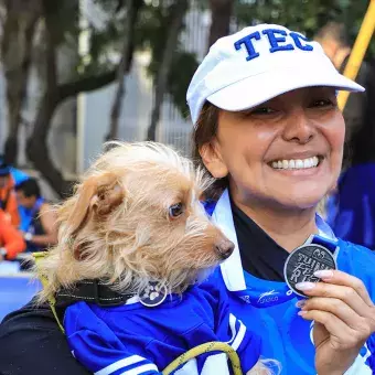 Carrera 80 aniversario Tec de Monterrey en Paseo de la Reforma