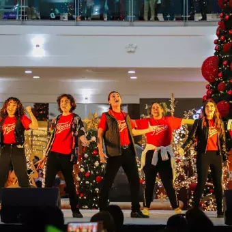 Showcase FAME del Tec de Monterrey campus Laguna en plaza comercial