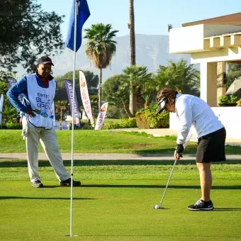 Juegan mujeres torneo de golf del Tec de Monterrey campus Laguna