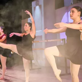 Bailarinas en el musical FAME del Tec de Monterrey campus Laguna