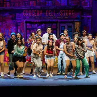 Elenco In The Heights bailando