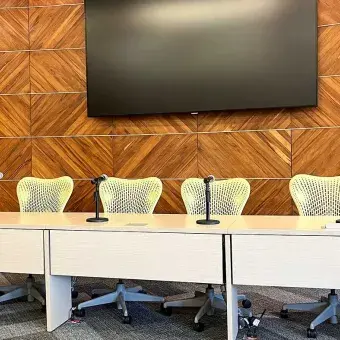 Tec CSF reinaugura sala de juicios para estudiantes de derecho