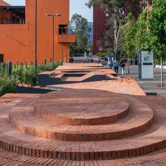 Al aire libre: alumnos tec estrenan espacio de convivencia en Tec CSF