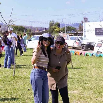 Labor social en Zapopan, realizado por estudiantes de la PrepaTec Guadalajara.