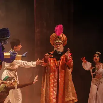 Sultan con la lampara 