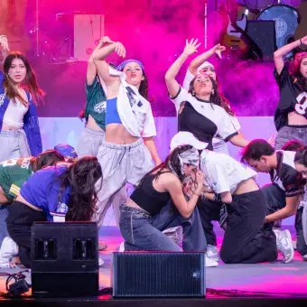 Estudiantes y EXATEC de campus Hidalgo durante su presentación en Ensamble Legacy