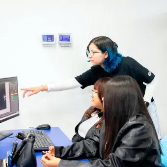 Alumna del Tec de Monterrey campus Laguna enseña sobre inteligencia artificial en los sistemas de visión a la comunidad lagunera