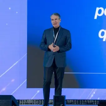 En el IFE Conference, el Dr. Guillermo Torre destacó el modelo de Centro Médico Académico para fortalecer la formación médica en México.