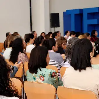 Congreso en PrepaTec reunió especialistas y familias para abordar retos adolescentes, destacando el vínculo familiar, comunicación y educación en valores como clave para prevenir conductas de riesgo.